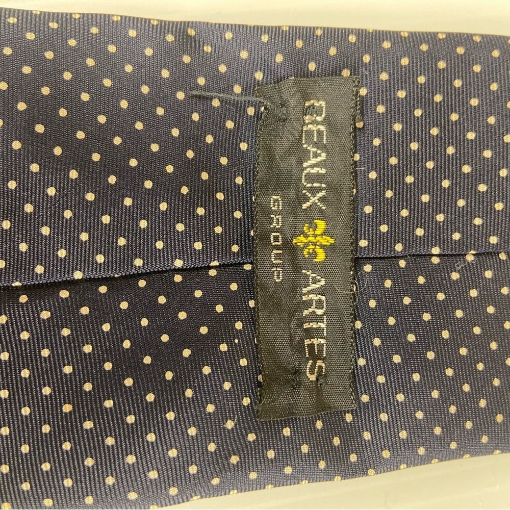 Reaux Artes Group Navy Gold Polka Dot Silk Tie Classic Width - Picture 4 of 6